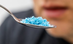 Există suficient plastic în creierul tău pentru a face o lingură