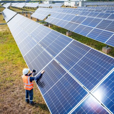Simtel, credit de 28 de milioane de euro pentru un parc fotovoltaic în Giurgiu