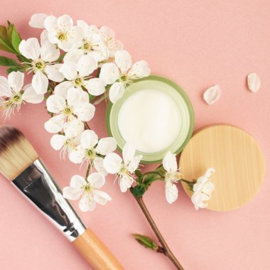 Produse cosmetice vegane sau cruelty-free: care este diferența