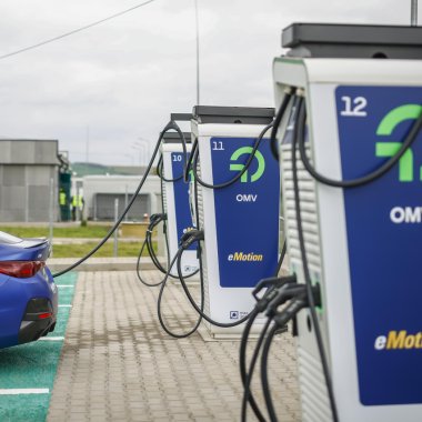 Autostrada A1 găzduiește cel mai mare hub de încărcare rapidă din România