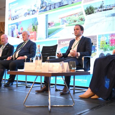 Construcții sustenabile: scutiri de taxe pentru dezvoltatorii care folosesc 30% materiale reciclate