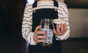14.000 de profesori au accesat resurse de educație financiară pe care le pot integra în orice materie