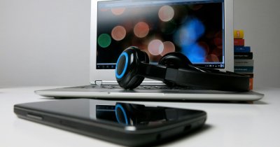 Rabla la închirieri de electronice: predai un gadget vechi și primești bani
