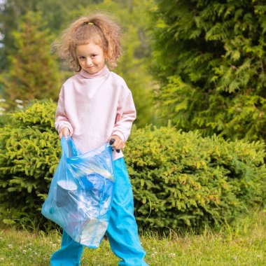 ECOTIC anunță câștigătorii din programul „Școala Ecoterrienilor”, ediția 2024-2025