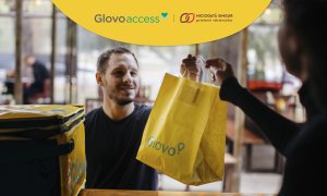 Glovo Access: peste 2 milioane de mese livrate gratuit în România