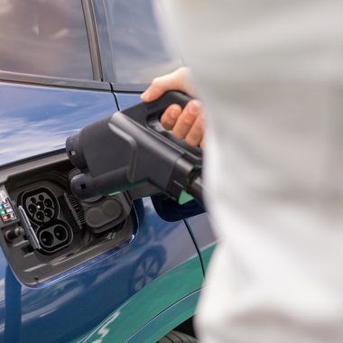 Încărcare CCS1 vs CCS2: detaliul la care să fii atent când cumperi o electrică second-hand