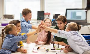 Skills Upload Jr, programul Fundației Vodafone pentru creșterea bunăstării digitale a copiilor