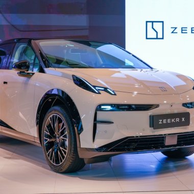 Un nou producător chinez își face intrarea în România cu mașini electrice futuriste
