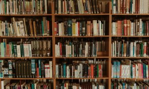 Libris donează cărți în valoare de 250.000 de lei. Cum le pot primi școlile