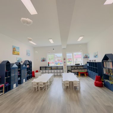 Prima bancă, a doua șansă. Sponsorizările EGGER, binevenite pentru un început de an școlar modern