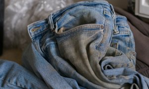 Cantitatea de deșeuri textile colectate separat în RO, creștere de 5 ori în 10 ani