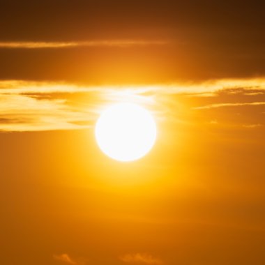 Surya, AI-ul care prezice exploziile solare înainte să afecteze Pământul