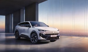 Renault prezintă Filante, noul model hibrid flagship al companiei