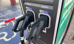 Cât de rău îi faci mașinii tale dacă folosești mereu fast charging