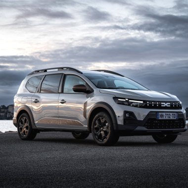 Comenzi deschise pentru noua Dacia Jogger, de la 19.000 de euro cu motorizări noi