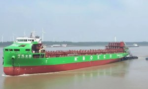 China începe testarea primei nave portcontainer electrice de 10.000 de tone