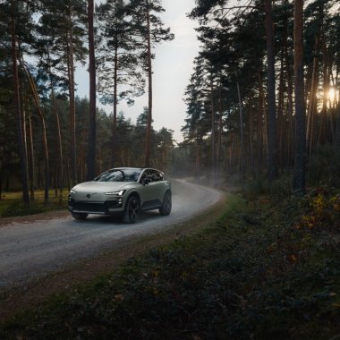 După BMW, Volvo înregistrează un volum mare de comenzi pentru SUV-uri electrice