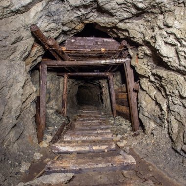 Cum putem refolosi minele abandonate ca să stocăm eficient energia