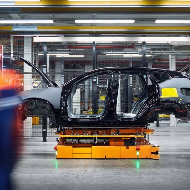 Oficial: Volvo extinde producția lui EX60 după 3.000 de precomenzi doar în Suedia