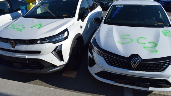Renault și IGSU, 10 ani de parteneriat: câte mașini au oferit francezii pompierilor români