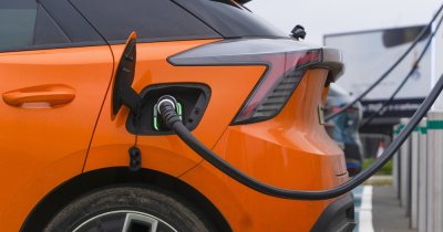 Spania investește 100 de milioane de euro într-o rețea de încărcare rapidă pentru automobile