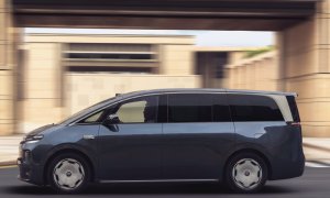 Leapmotor lansează momentan în China primul său van electric de 7 locuri