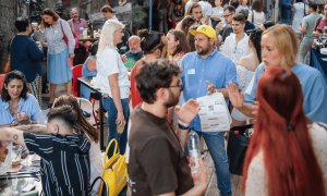 AmpliFY ONG organizează cea mai mare ediție NGOs Night Out: networking pentru ONG-uri în 12 orașe din țară