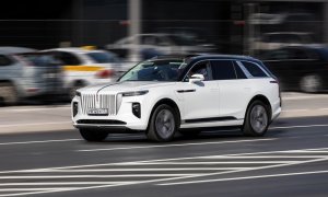 O mașină electrică din China s-a încărcat aproape la fel de rapid ca și cum i-ai fi făcut un plin de benzină