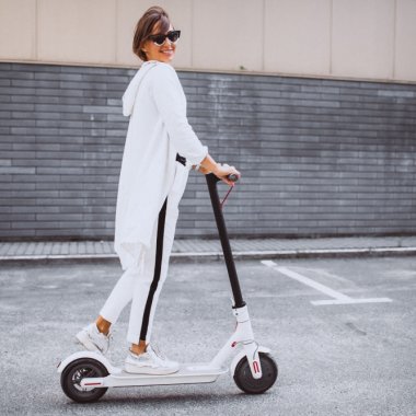 Mobilitatea urbană accesibilă: de ce costul nu mai este singurul criteriu