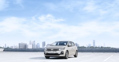 Dacia deschide comenzile pentru Sandero Hybrid 155, mașina perfectă pentru ride sharing