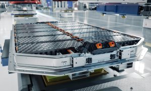 Un mare producător de baterii promite baterii solide începând cu 2027
