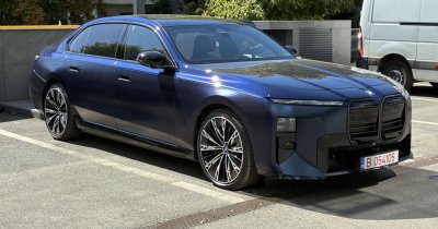 Am explorat tehnologiile lui BMW i7 2026. Ce oferă super-limuzina din Munchen