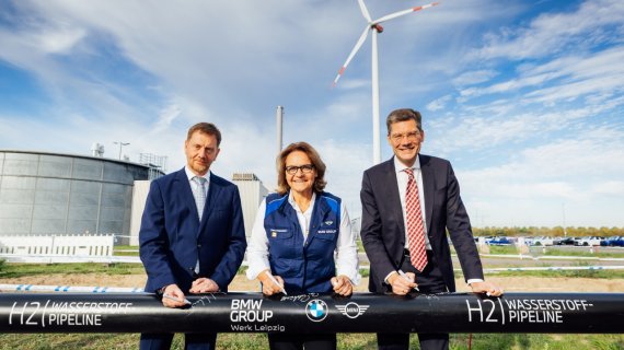 BMW prezintă prima fabrică din lume conectată direct la o rețea de hidrogen
