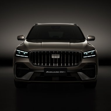 Geely lansează la Paris noul MONJARO EM-i, primul său SUV de segment D