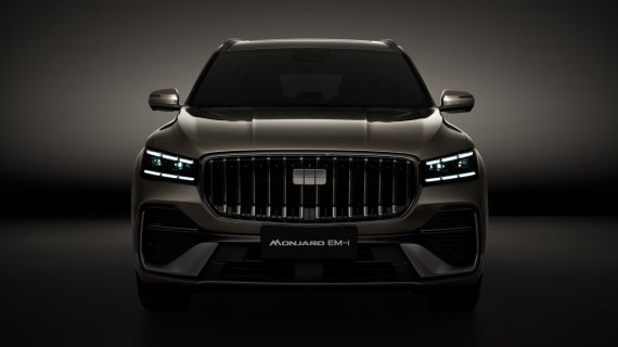 Geely lansează la Paris noul MONJARO EM-i, primul său SUV de segment D
