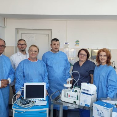 Spitalul din Rupea primește aparatură medicală pentru secția de Pediatrie cu ajutor de la Libris
